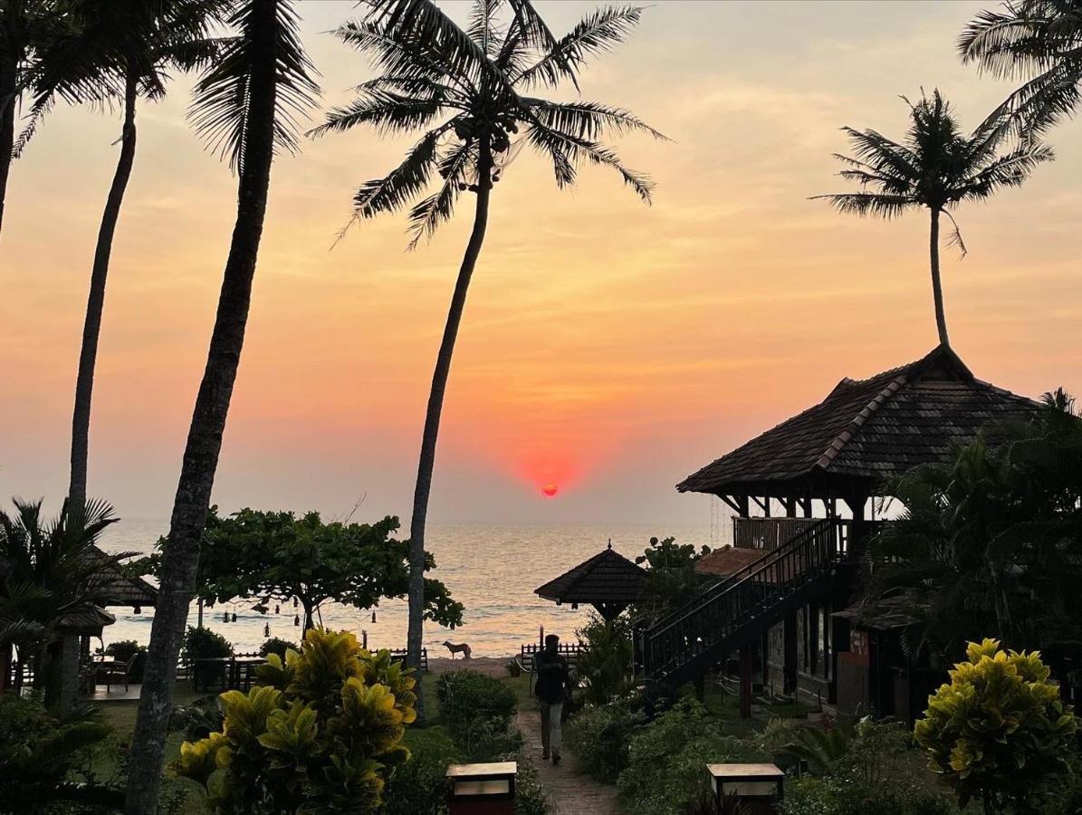 The First Place Yogaresort, Odayam Varkala Buitenkant foto