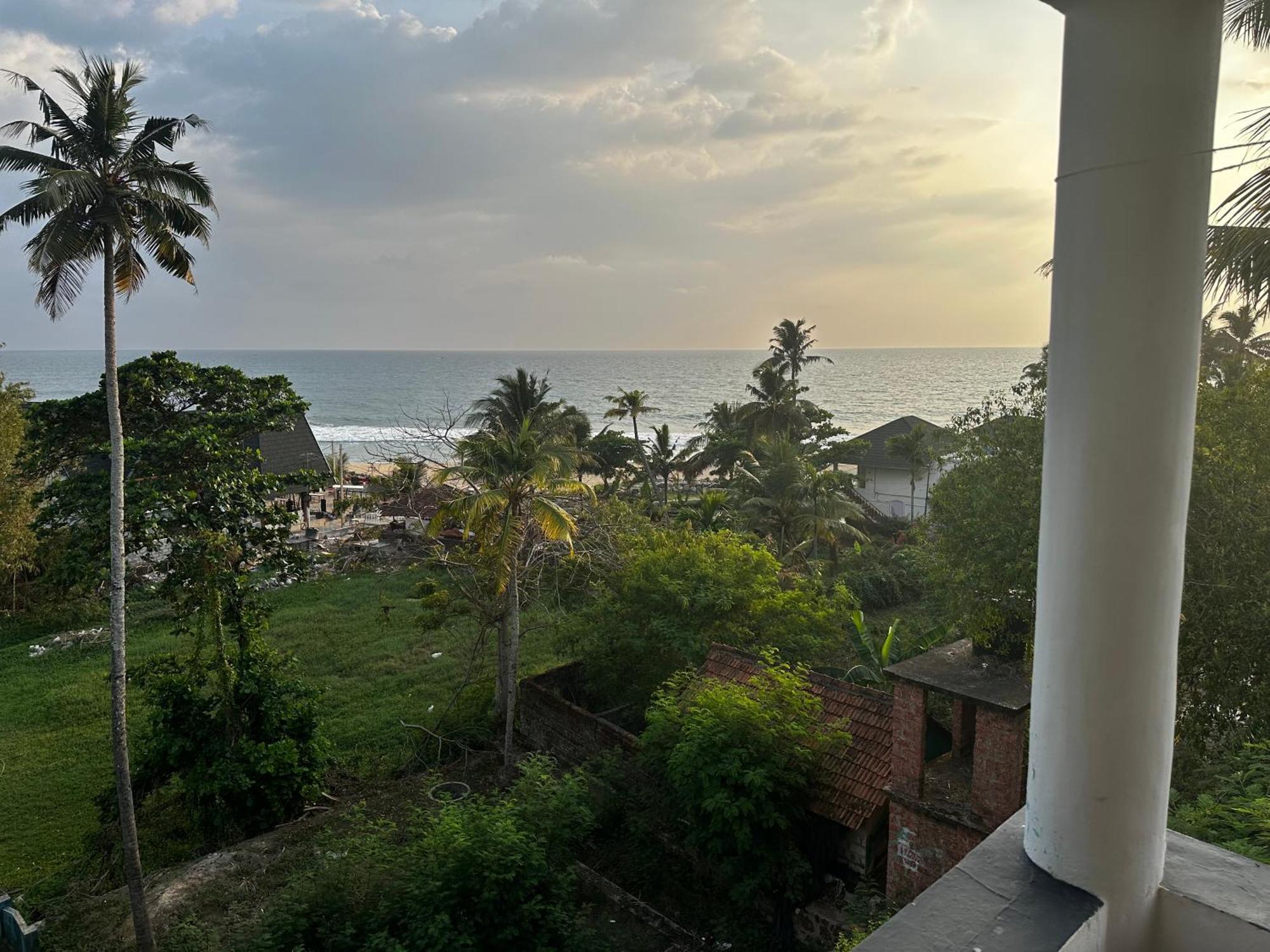 The First Place Yogaresort, Odayam Varkala Buitenkant foto