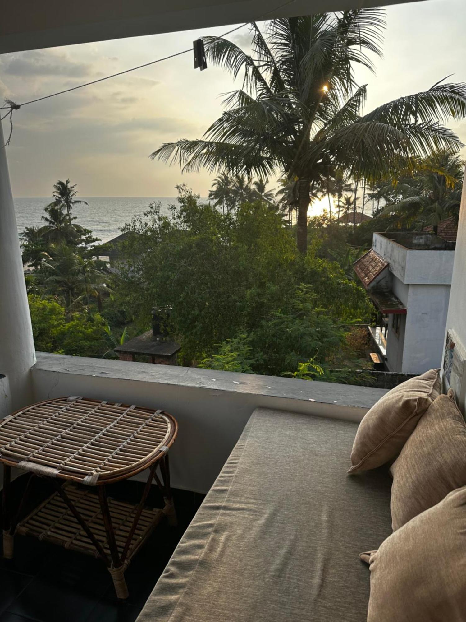 The First Place Yogaresort, Odayam Varkala Buitenkant foto